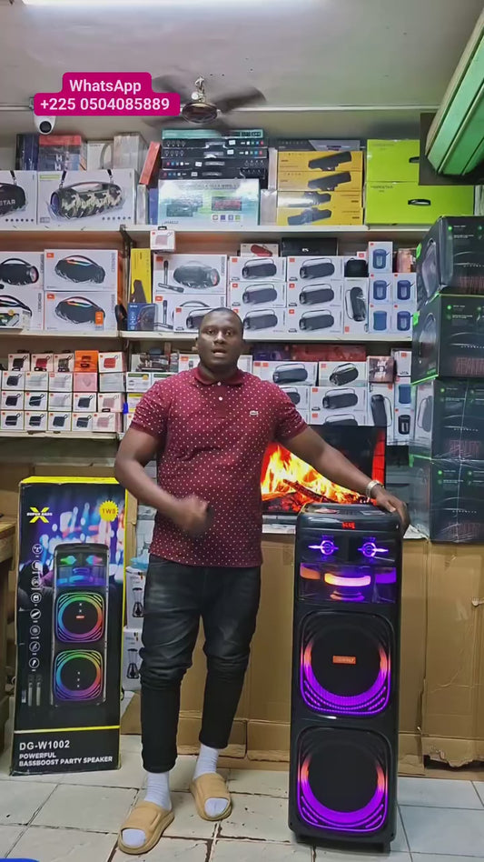 DG-W1002 - Caisson de Basses Extérieur avec roulettes .  2 micro sans fil               hauteur : 1,16 mètres ,garantie 6 mois